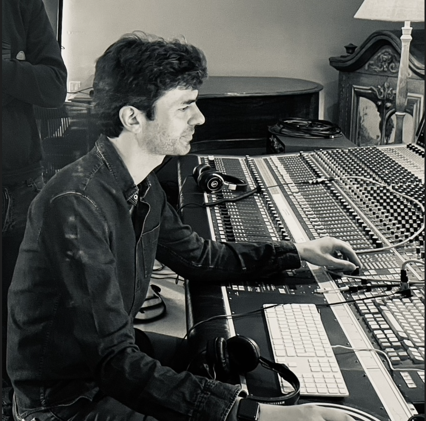 Gautier de Faultrier in the studio
